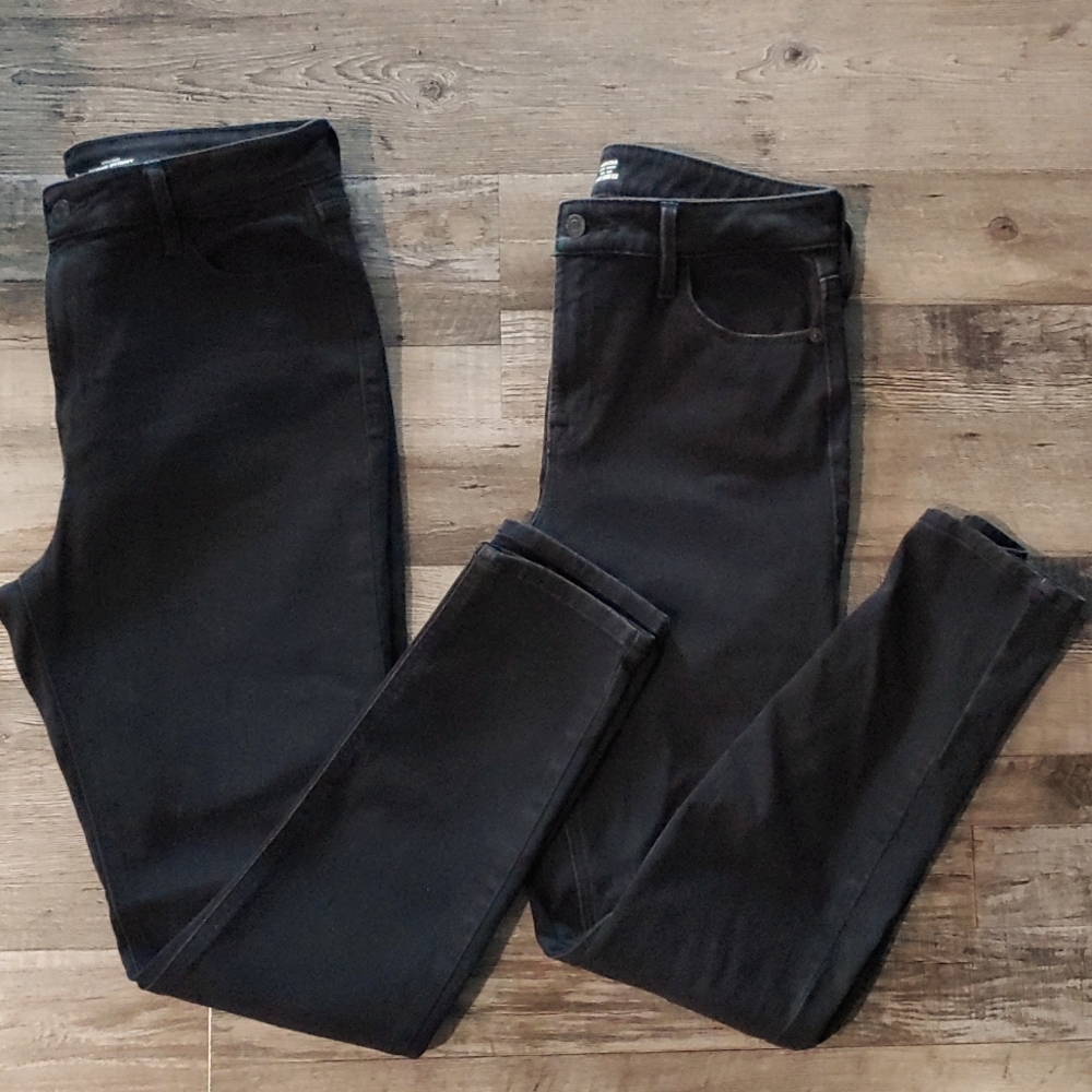 Black Old Navy Skinny Jeans (2 pc)